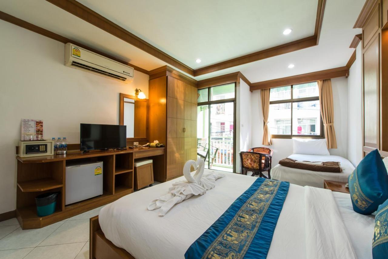 Magnific Patong Hotell Exteriör bild